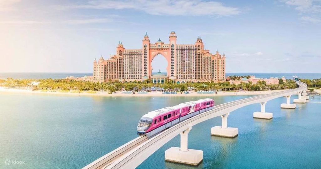 The Palm Monorail – Gateway to Atlantis